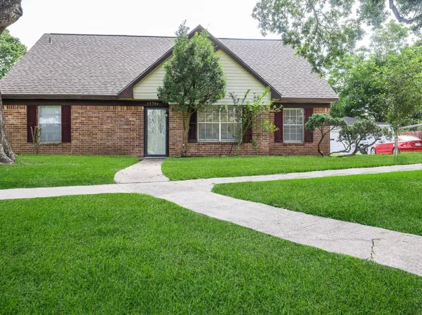 15706 Sea Liner Dr, Houston, TX 77062