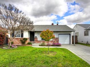 5625 Johns Dr, Sacramento, CA