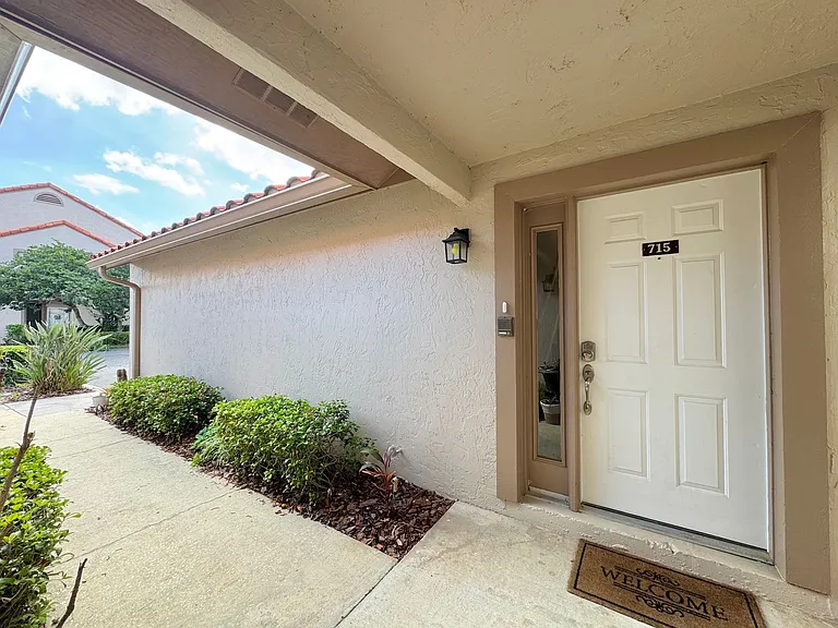 715 Magnolia Pl — Photo 39