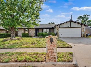 717 Windsor Dr, Altus, OK 73521