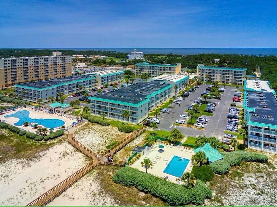 1st image of 400 Plantation Rd #4506