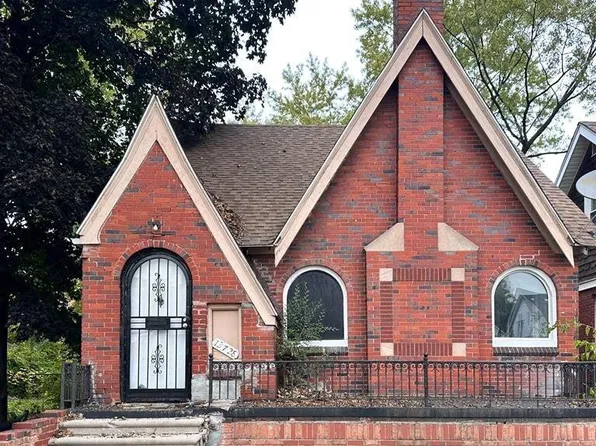 13726 Wadsworth St, Detroit, MI 48227