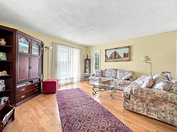 3rd image of 233 Fruitland Rd