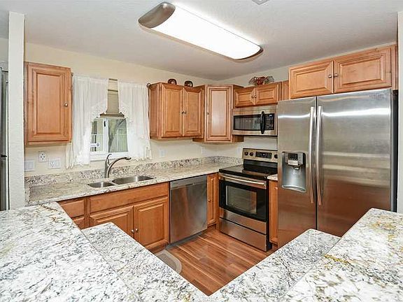 3rd image of 4909 Palm Garden Lane #4909
