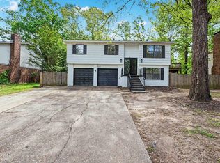 2317 Peach Tree Dr, Little Rock, AR 72211