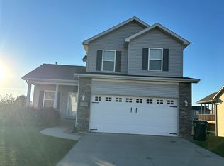 5109 Luke St, Cedar Falls, IA 50613