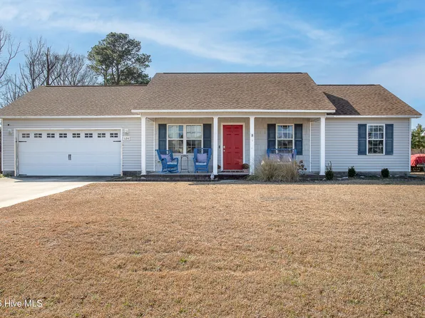 124 Eagle Ridge Drive, Beulaville, NC 28518