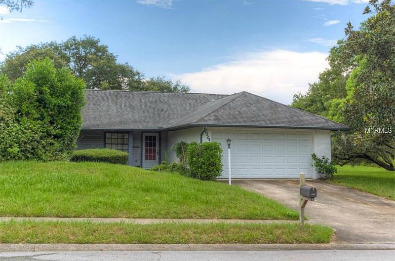 1st image of 10204 Turkey Oak Dr