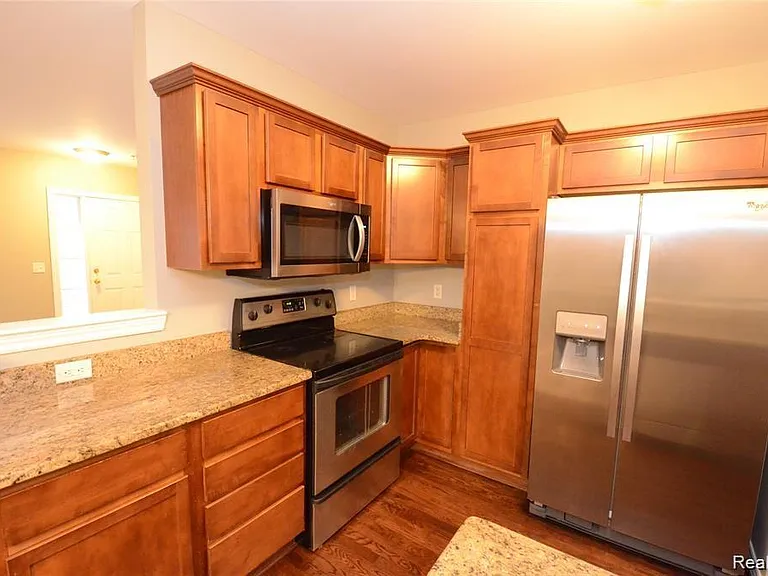 263 S Village Way #23 — Photo 14