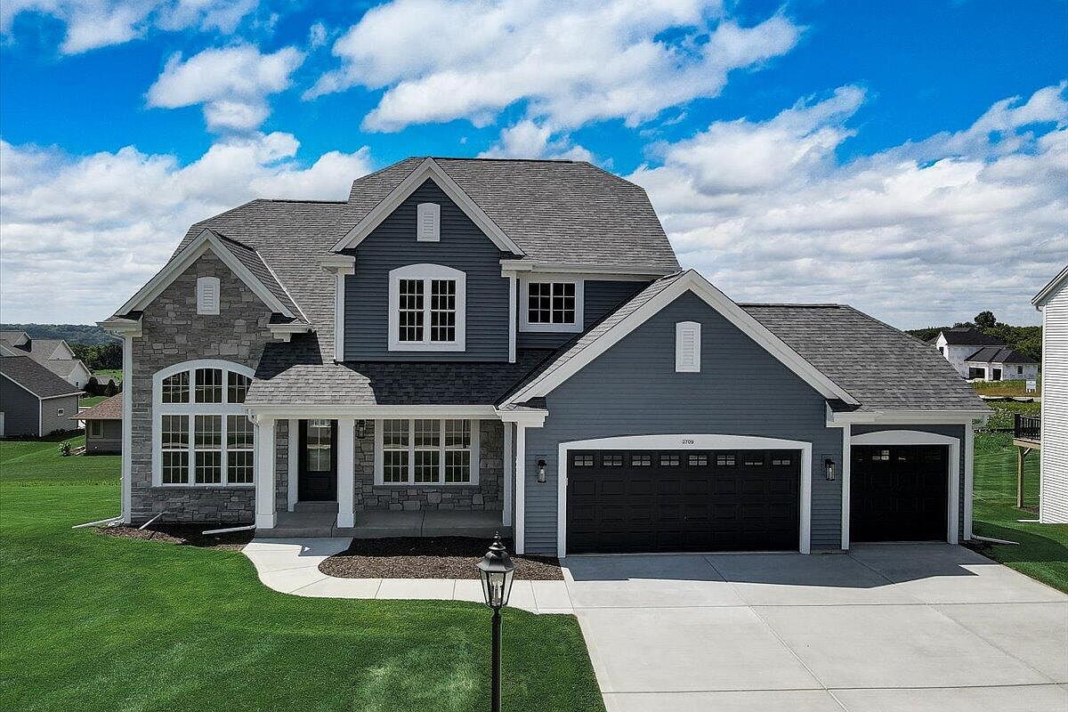 3709 Madison STREET, Waukesha, WI 53188 Zillow