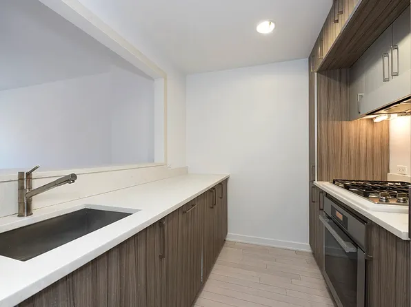 250 Bedford Avenue image 1 of 9