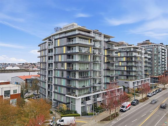 2nd image of 379 Tyee Rd #803