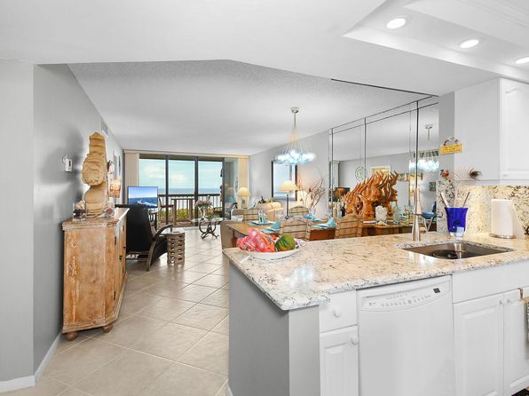 9900 S Ocean Dr APT 208