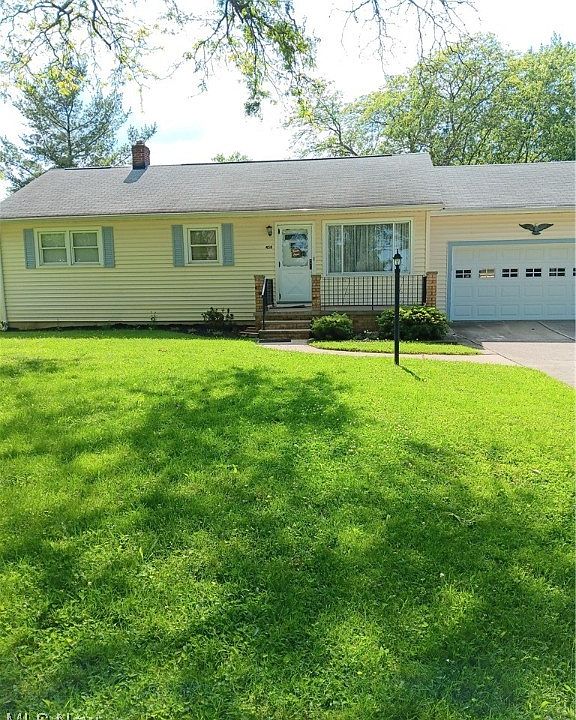 1st image of 458 W 130th St