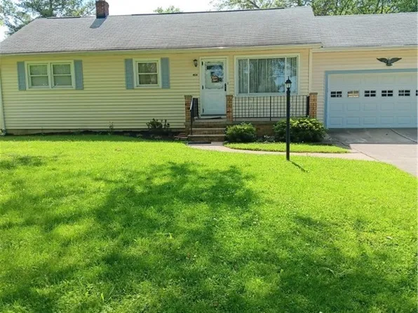 458 W 130th St, Brunswick, OH 44212