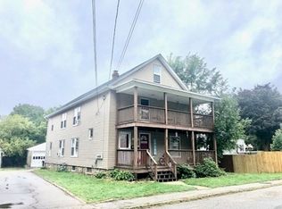 18 Caron St, Southbridge, MA 01550