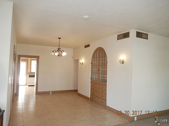 4th image of 627 Wensley Ave
