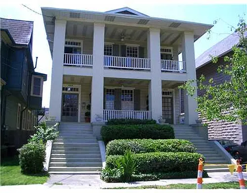 4818 Carondelet St Photo 1