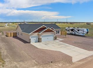 981 E Blackstone Dr, Pueblo West, CO 81007