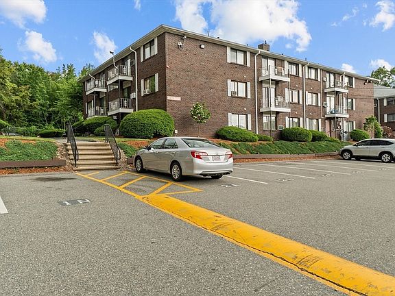2nd image of 262 E Haverhill St APT 17