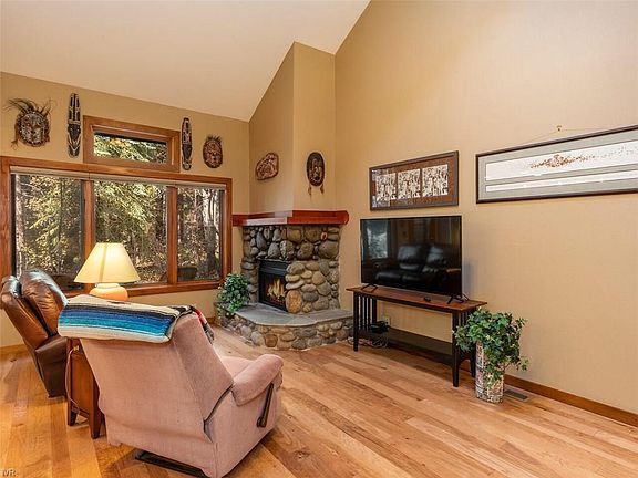 4th image of 929 Northwood Blvd Unit 90
