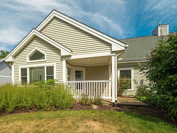 Back Porch, Faces West