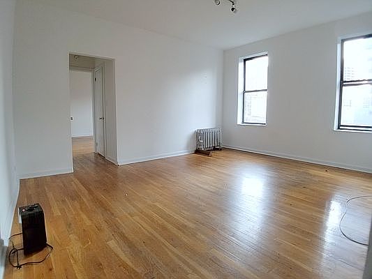 1st image of 515 Clinton Ave #16