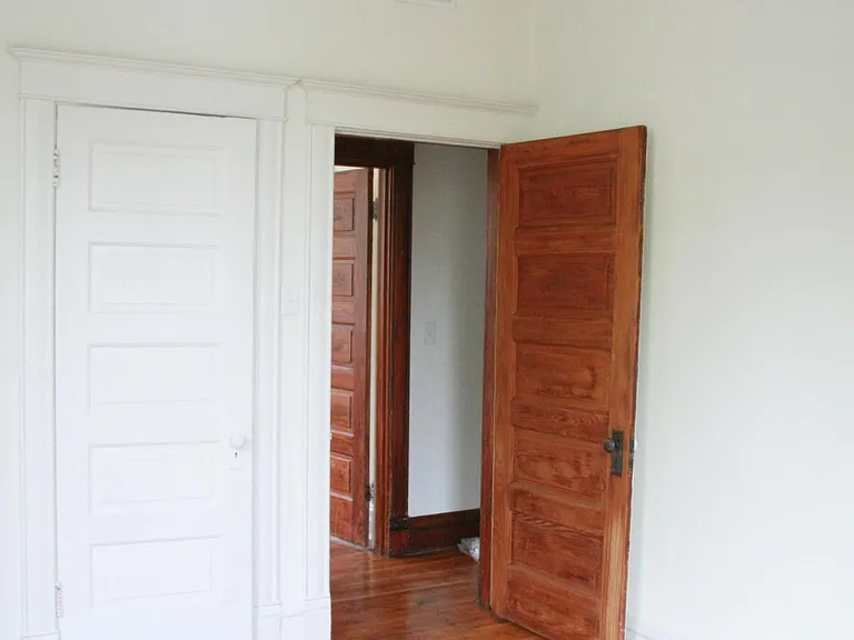345 Rosedale Ave — Photo 5
