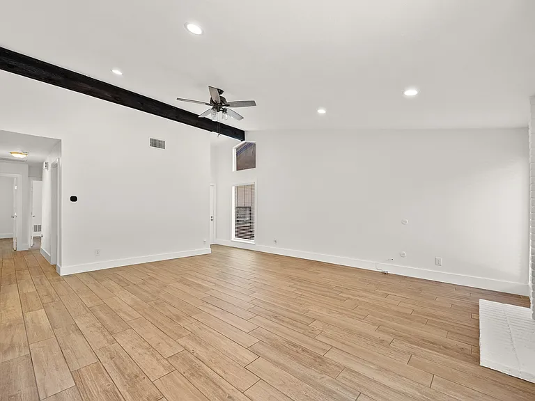 9445 Singing Quail Dr — Photo 5