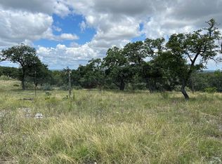 205 Teague Rd, Kerrville, TX 78028