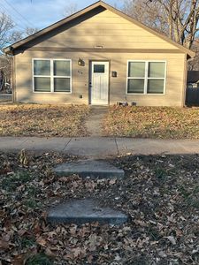 430 Laramie St, Manhattan, KS, 66502