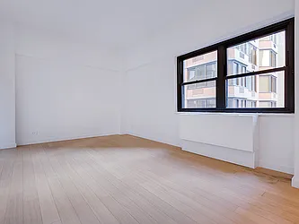 Rented by Manhattan Realty Group