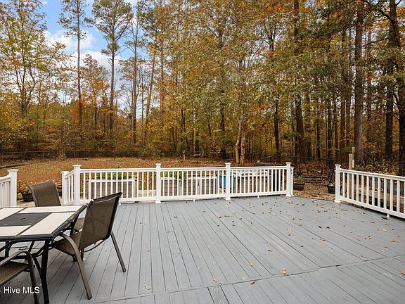 4th image of 114 Hill Creek Road
