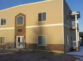 511 Valley St APT 2, Minot, ND 58701