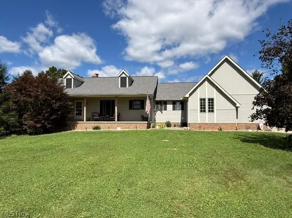 5271 Wilkes Rd, Atwater, OH 44201