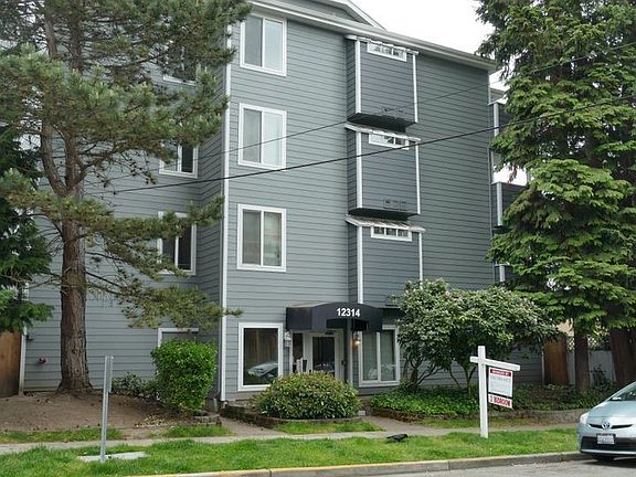 2nd image of 12314 32nd Ave NE #301