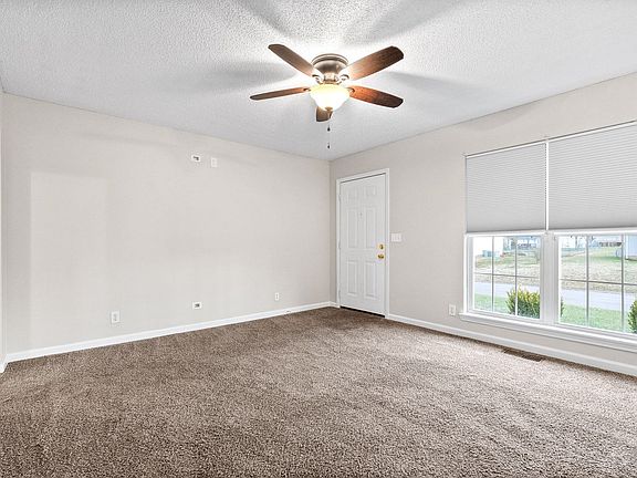 5th image of 312 Hunter Owens Ct