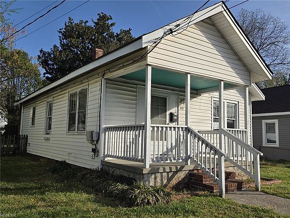 2nd image of 1019 22nd St