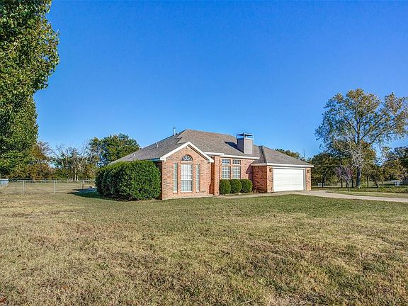 2nd image of 2601 S Rolling Hills Dr