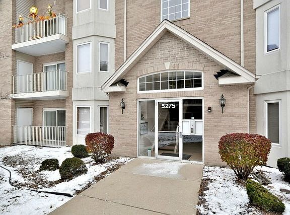 3rd image of 5275 W Mint Julip Dr APT 102