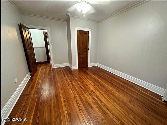 3rd image of 116 Walnut St #101
