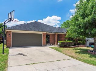 6713 Basswood Dr, Fort Worth, TX 76135