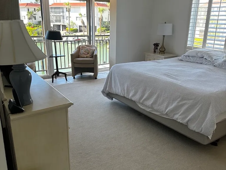 2226 Gulf Shore Blvd N #P3 — Photo 12