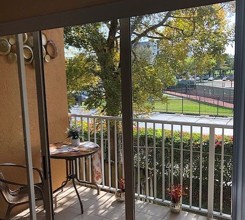 balcony
