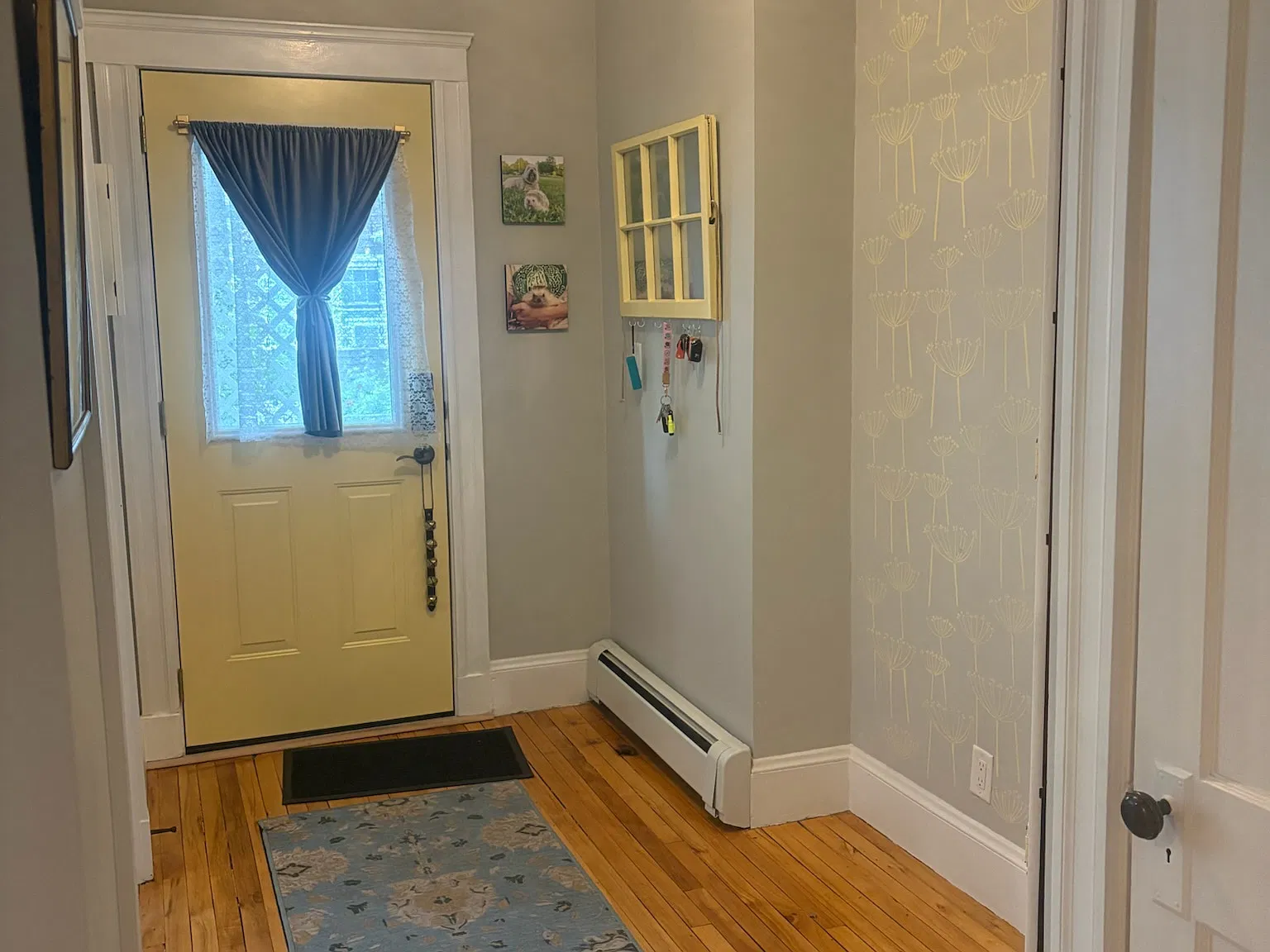 2 bed, 790 sqft, $3,000 — Photo 1