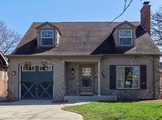 825 N Waiola Ave, La Grange Park, IL 60526