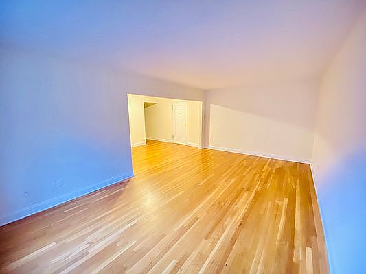 4th image of 3640 Johnson Ave APT 7J