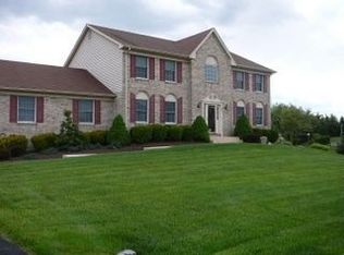 107 Philip Dr, Bear, DE 19701