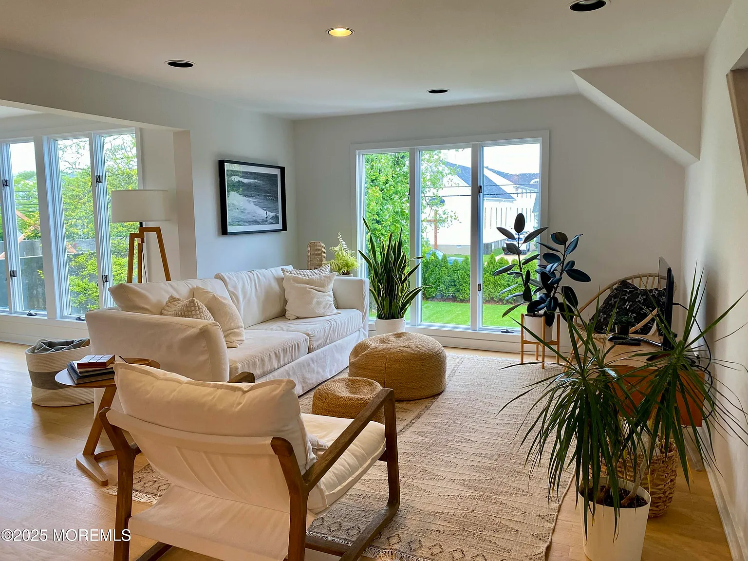 4 bed, 3.5 bath, 2843 sqft, $7,000 — Photo 2