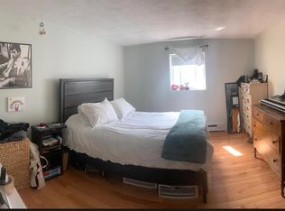 31 Bryon Rd #3, Chestnut Hill, MA 02467